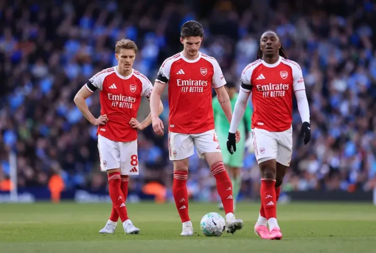 premier league match prediction 25 april 2026 arsenal vs newcastle today winner and pitch report