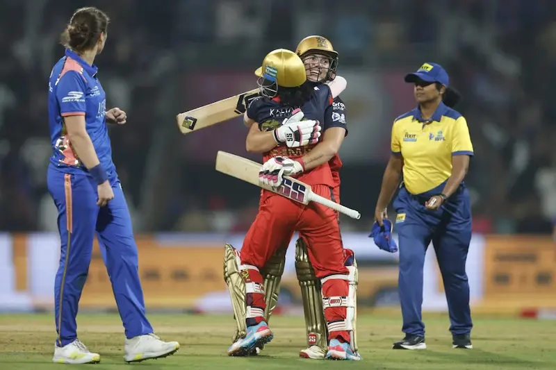 RCB vs MI Match Prediction 2026 with Raipur pitch report and IPL Match 54 winning analysis
